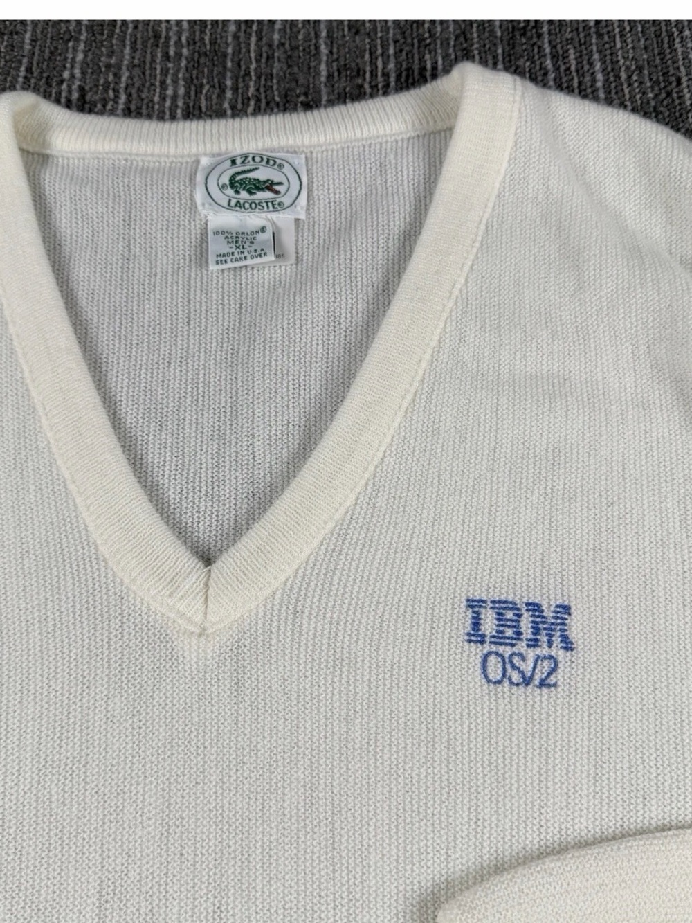 Lacoste Men’s Cream V-Neck Sweater with IBM OS/2 Embroidery vintage XL